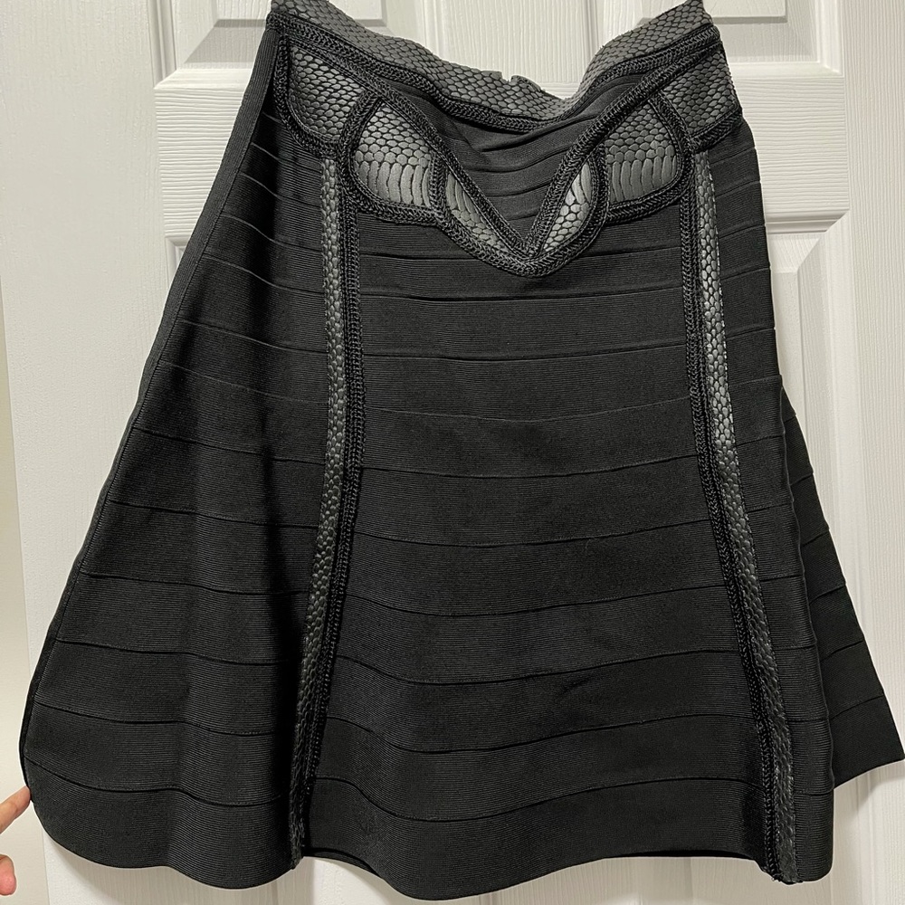 Herve Leger Black Sanja Bandage Skirt Set w/ Tags - Picture 7 of 11
